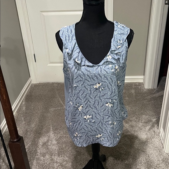 LOFT Tops - LOFT Light Blue Sleeveless Floral Top